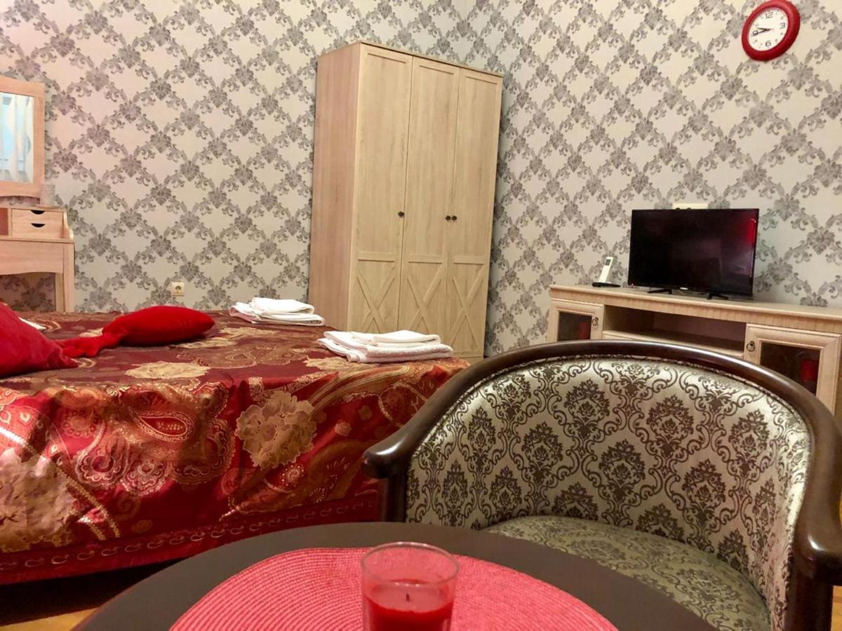 Бутик-Отель Белый Дом Балерины Сухум Экстерьер фото