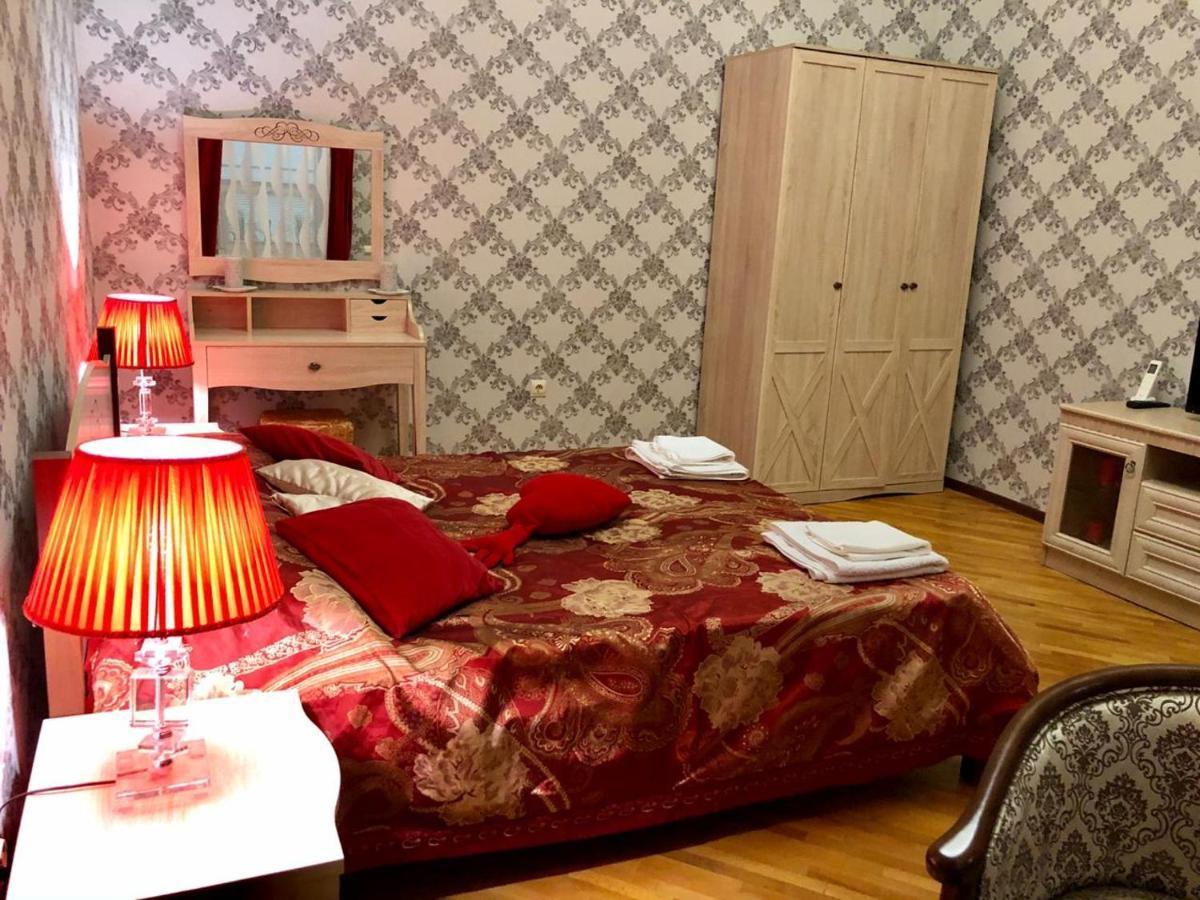 Бутик-Отель Белый Дом Балерины Сухум Экстерьер фото
